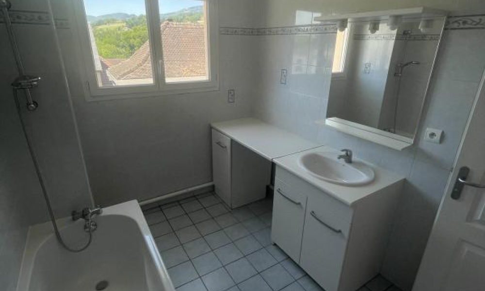 Location appartement Rumilly 3 pièces 72 m2 - réf. 7661 - Photo 9