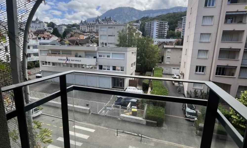Location appartement Aix Les Bains 2 pièces 40 m2 - réf. 7798 - Photo 2