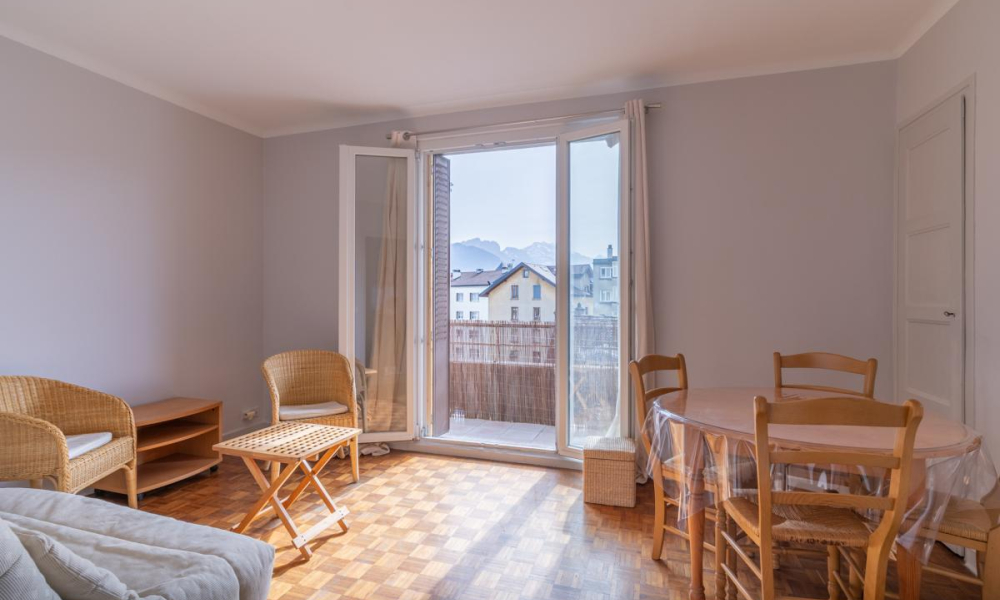 Location appartement Annecy 2 pièces 45 m2 - réf. 7524 - Photo 1