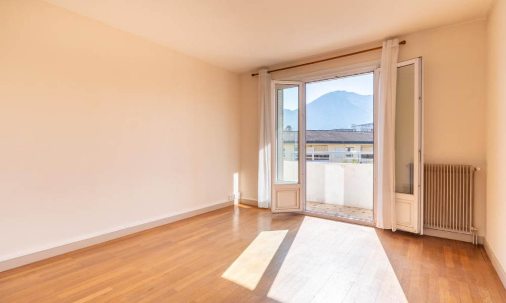 Location appartement Annecy 3 pièces 62 m2 - réf. 7610 - Photo 2