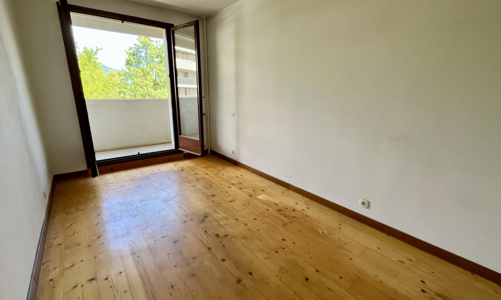 Vente appartement 4 pièces à La Motte-Servolex - réf. 4797 - Photo 10