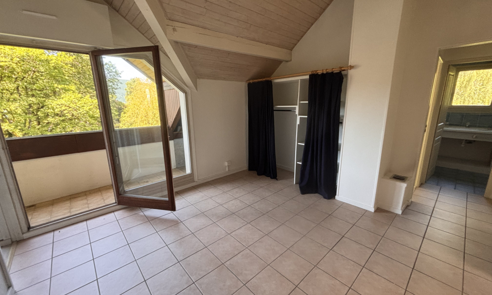 Vente appartement 4 pièces à Menthon-Saint-Bernard - réf. 4888 MSB - Photo 4