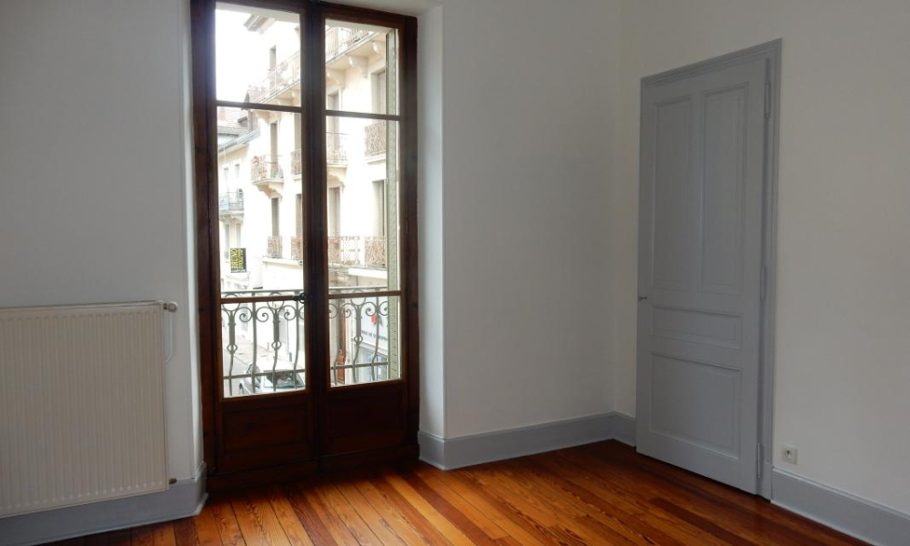 Location appartement Aix Les Bains 2 pièces 55 m2 - réf. 7790 - Photo 3