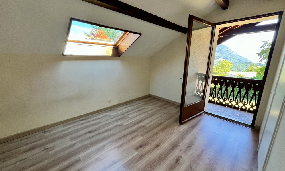 Vente maison 6 pièces à Argonay - réf. 4843 GU - Photo 9