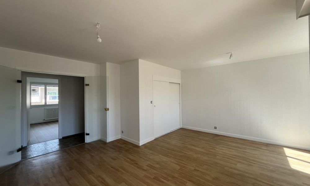 Location appartement Aix Les Bains 4 pièces 99 m2 - réf. 7707 - Photo 2