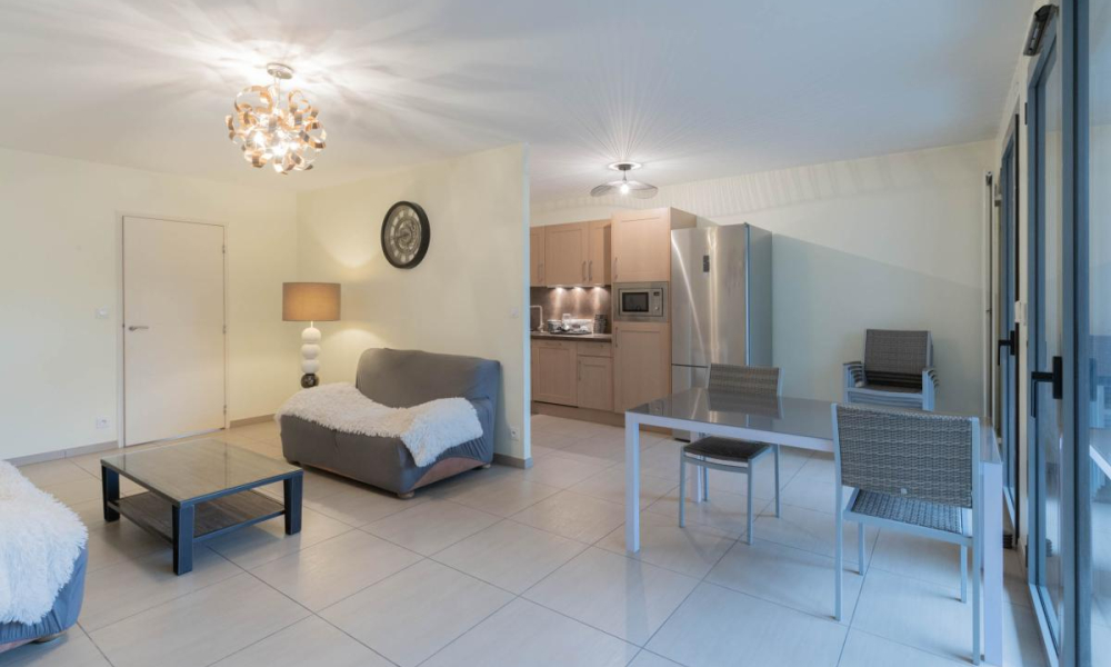 Location appartement Annecy 4 pièces 88 m2 - réf. 7969 - Photo 3