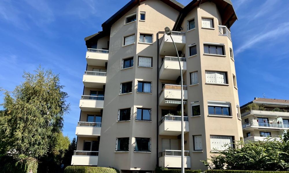 Vente appartement 3 pièces à Annecy - réf. 4952 PE - Photo 1