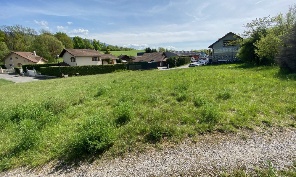 Vente terrain 876 m² à Annecy - réf. 4856 TRE - Photo 1